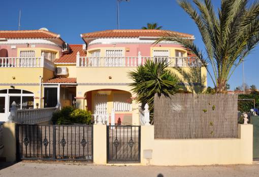 Casa adosada / Duplex - Segunda Mano - Orihuela Costa - Lomas de Cabo Roig