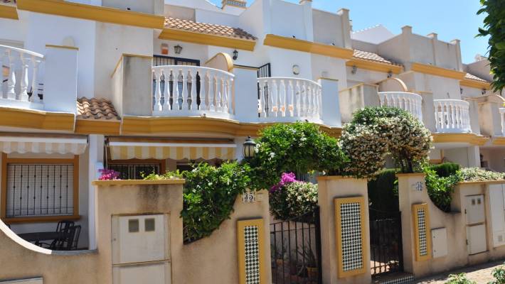 Casa adosada / Duplex - Segunda Mano - Orihuela Costa - Aguamarina